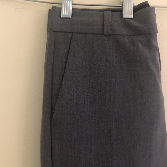 Banana Republic Women’s Pants - Picture 2 of 5